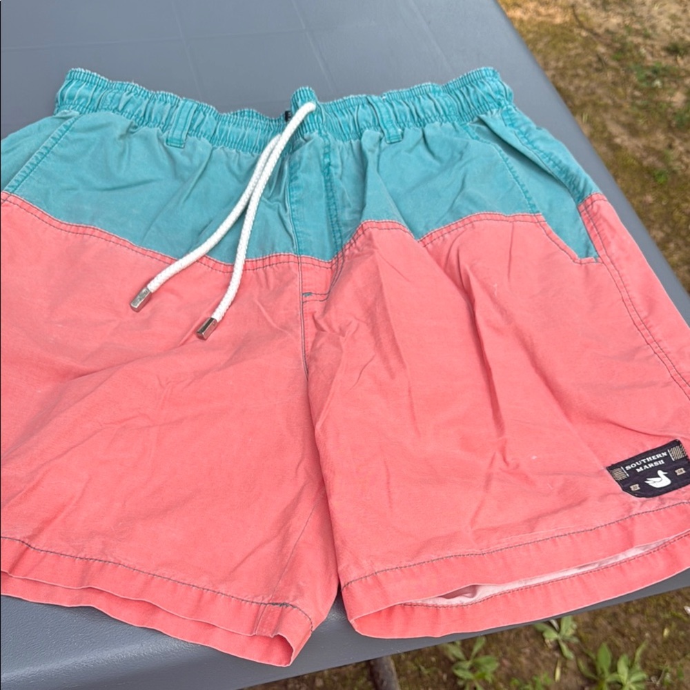 Southern Marsh Athletic Shorts Blue and Pink Quick-Dry